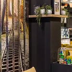 - The Niu, Cobbles By Ihg 3* Essen