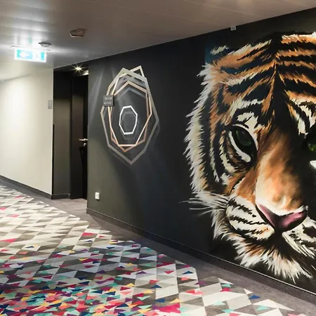 - The Niu, Cobbles By Ihg Hotel 3*