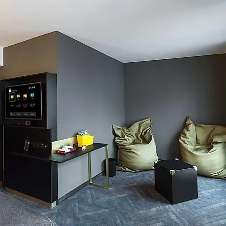 酒店 - The Niu, Cobbles By Ihg