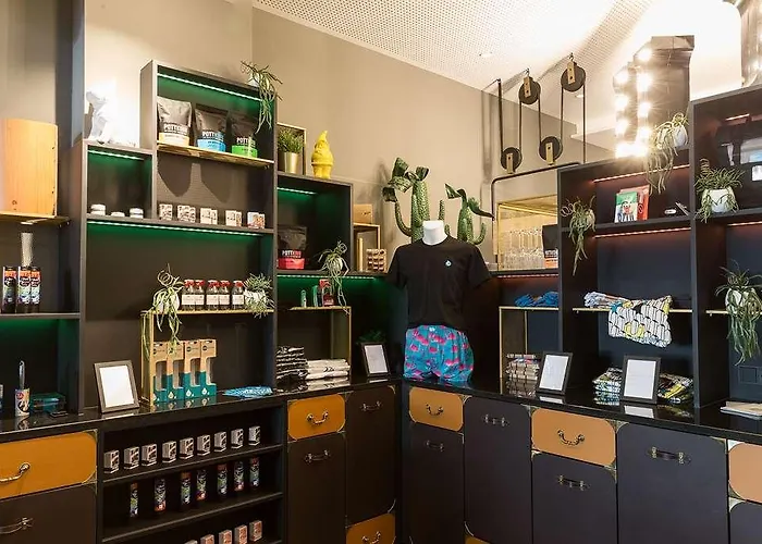 - The Niu, Cobbles By Ihg