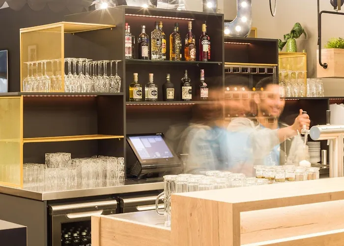 - The Niu, Cobbles By Ihg 3* Essen