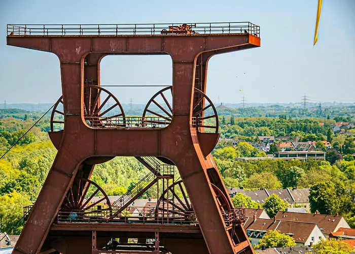 - The Niu, Cobbles By Ihg إسن