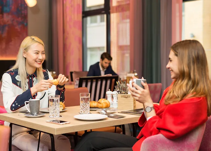 - The Niu, Cobbles By Ihg 3* 埃森