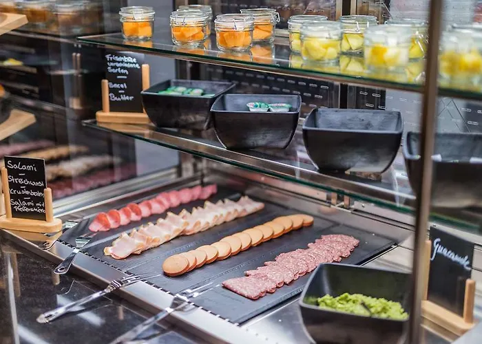 - The Niu, Cobbles By Ihg