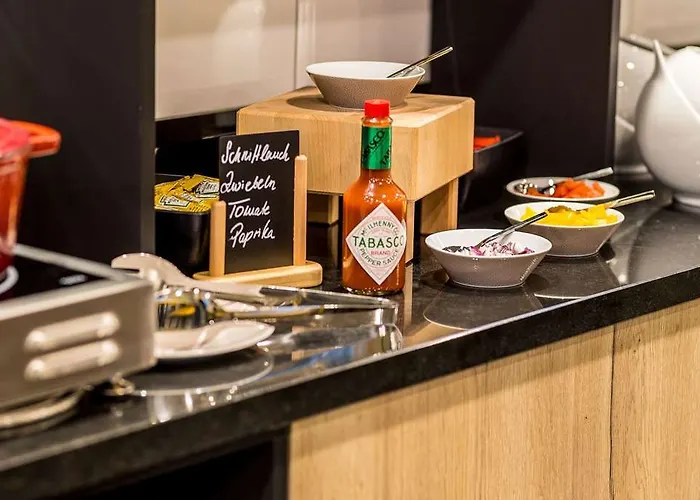 - The Niu, Cobbles By Ihg 3*